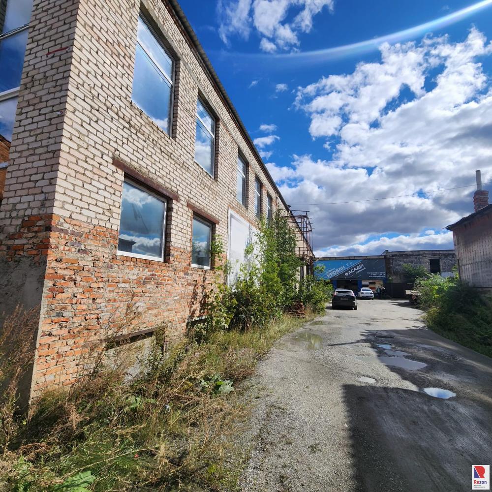 Помещение свободного назначения 1400 м²