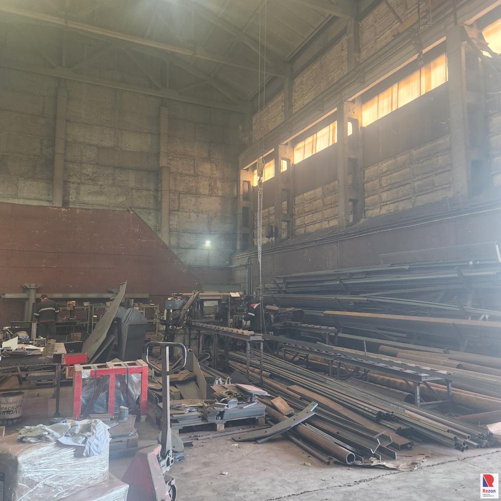 Производственное помещение 1000 м²